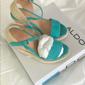 Aldo never worn wedges